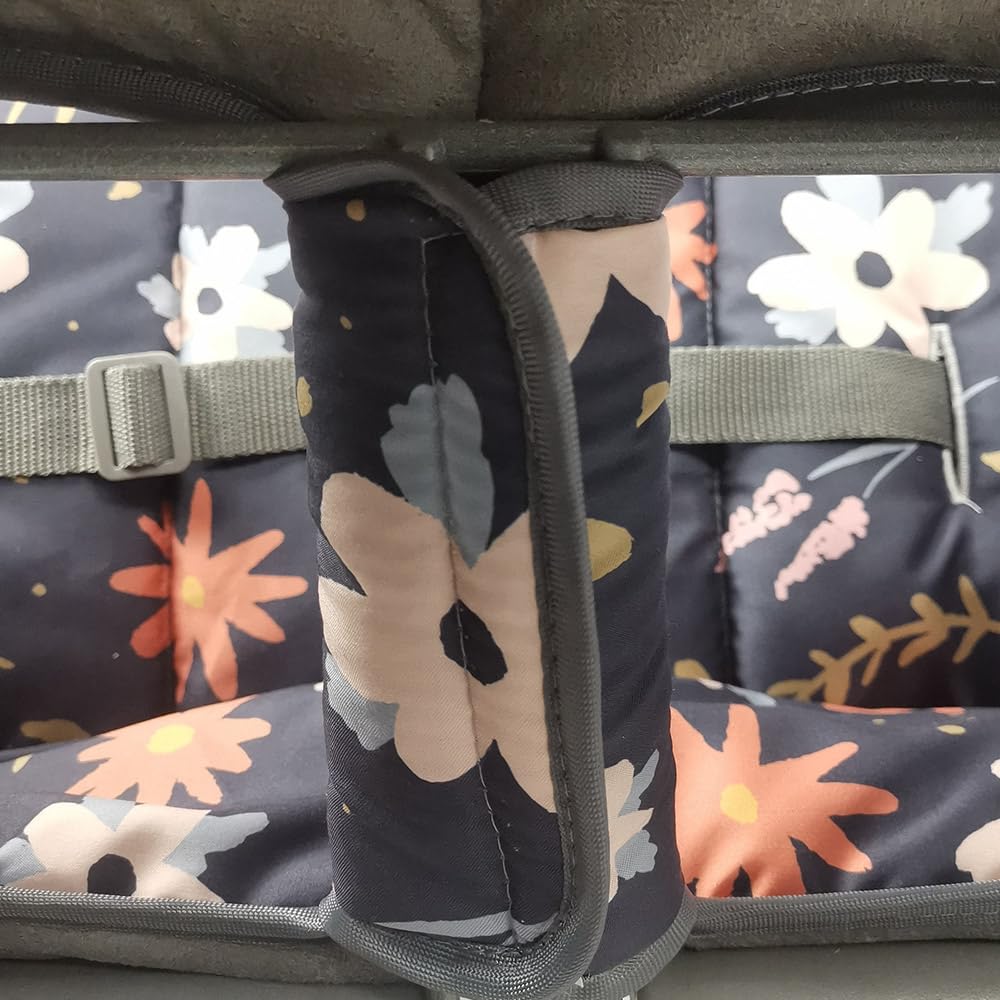 Dodo Nici cart cover is machine-washable for easy cleaning