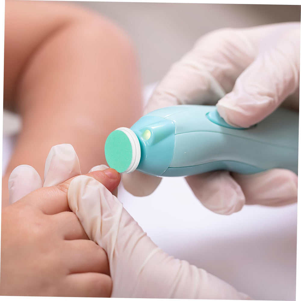 DOITOOL safety-focused design helps smooth baby nails.