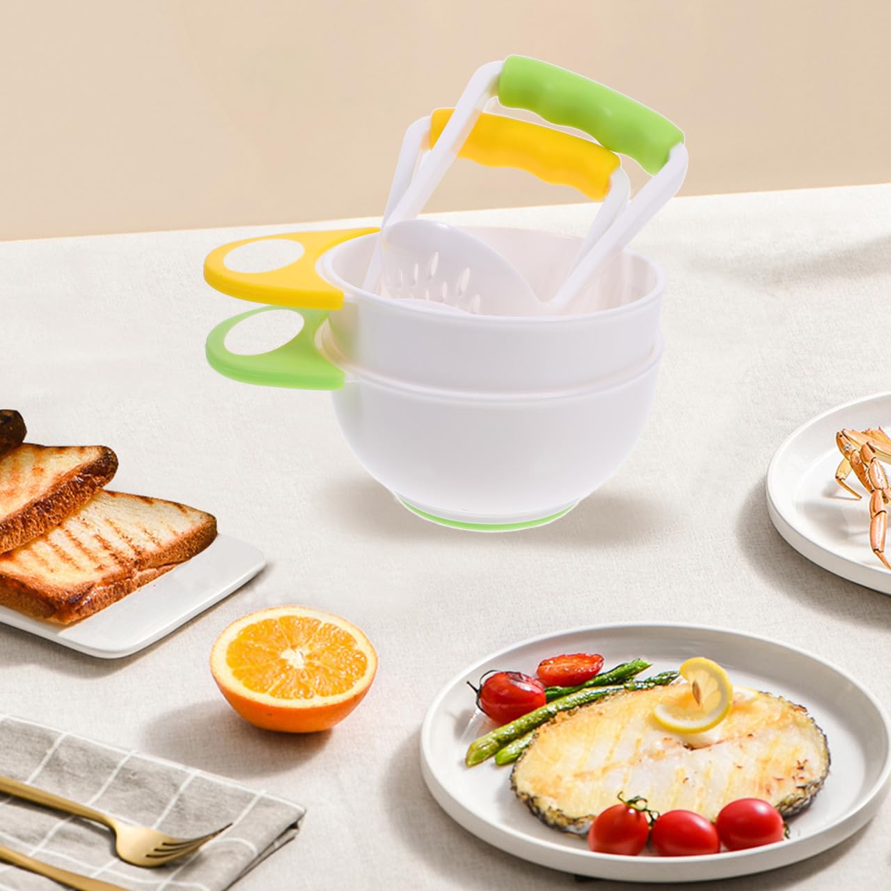 Easy-clean design shows parts that fit together for thorough scraping.