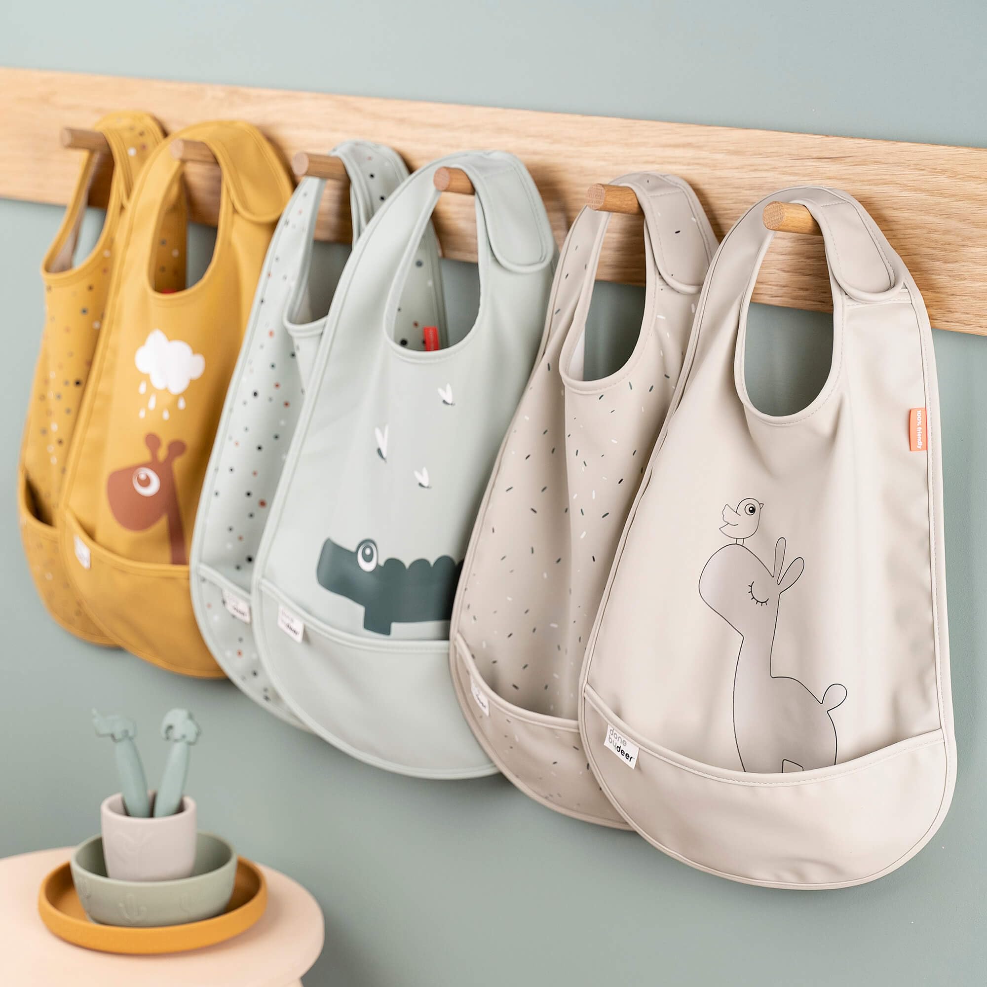 Done by Deer lightweight bib with food catcher pocket for mess-free meals