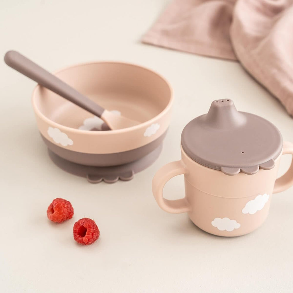 Done by Deer set uses 100% food-grade PP and is recyclable.
