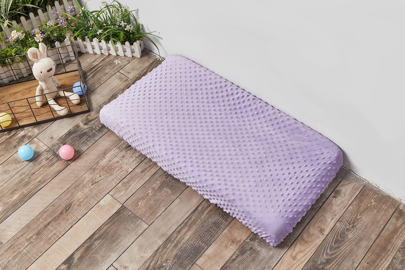 DONOMILO bassinet or cradle compatible cover suits varied setups.