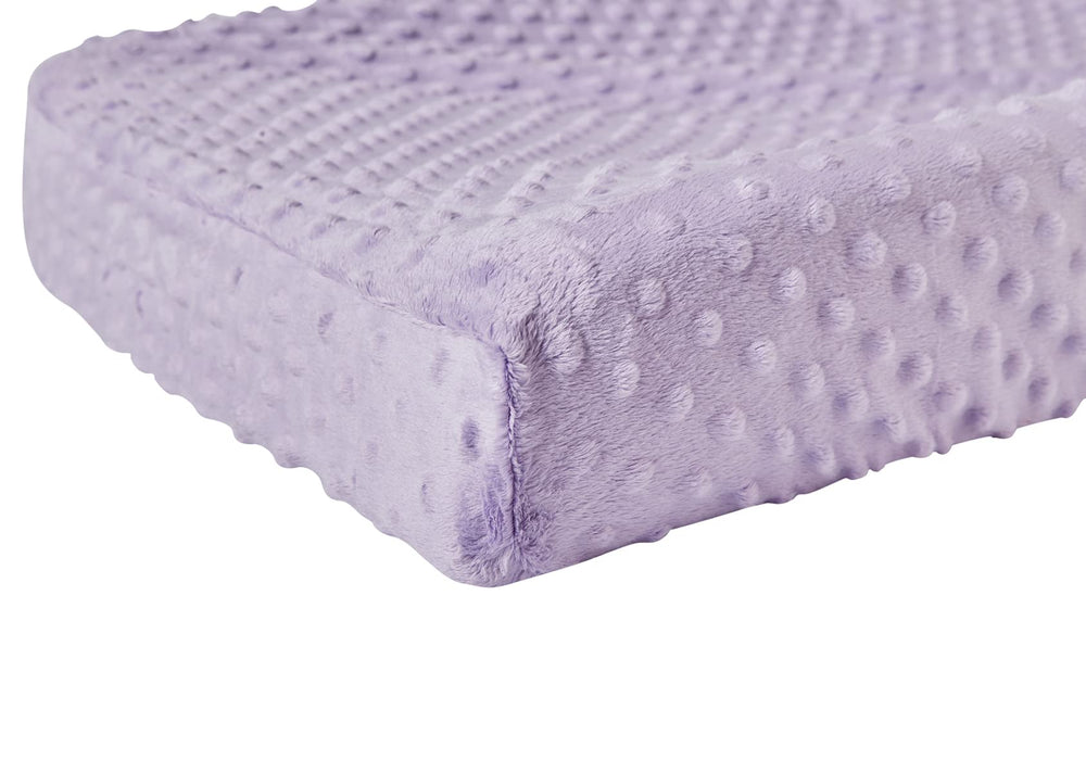 DONOMILO breathable polyester weave keeps baby cool during diaper changes.
