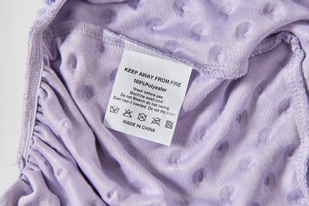 DONOMILO snug-fit with elastic stitching maintains a clean, secure cover.