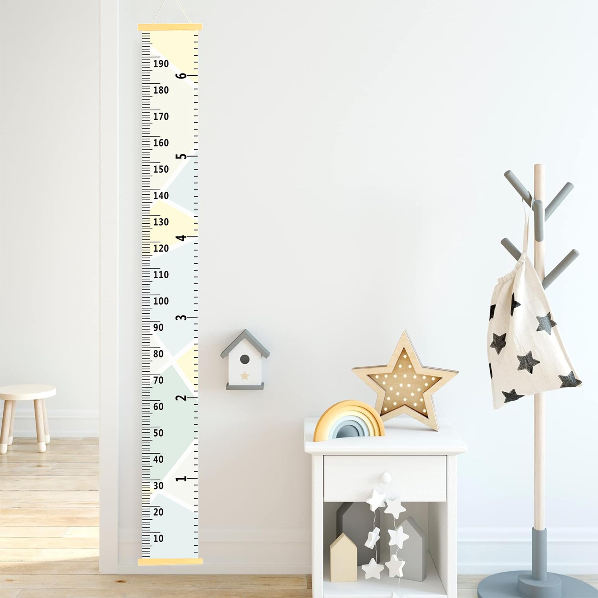 DOOLMIN growth chart waterproof canvas ideal for nurseries and playrooms.