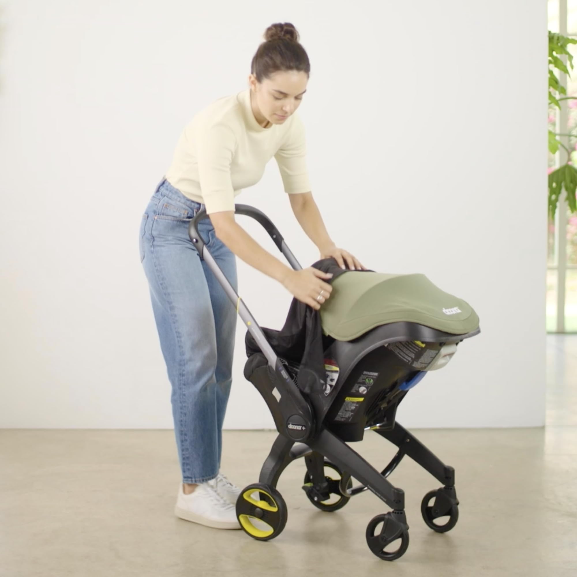 DOONA 360 Protection easy snap-on design attaches in seconds.