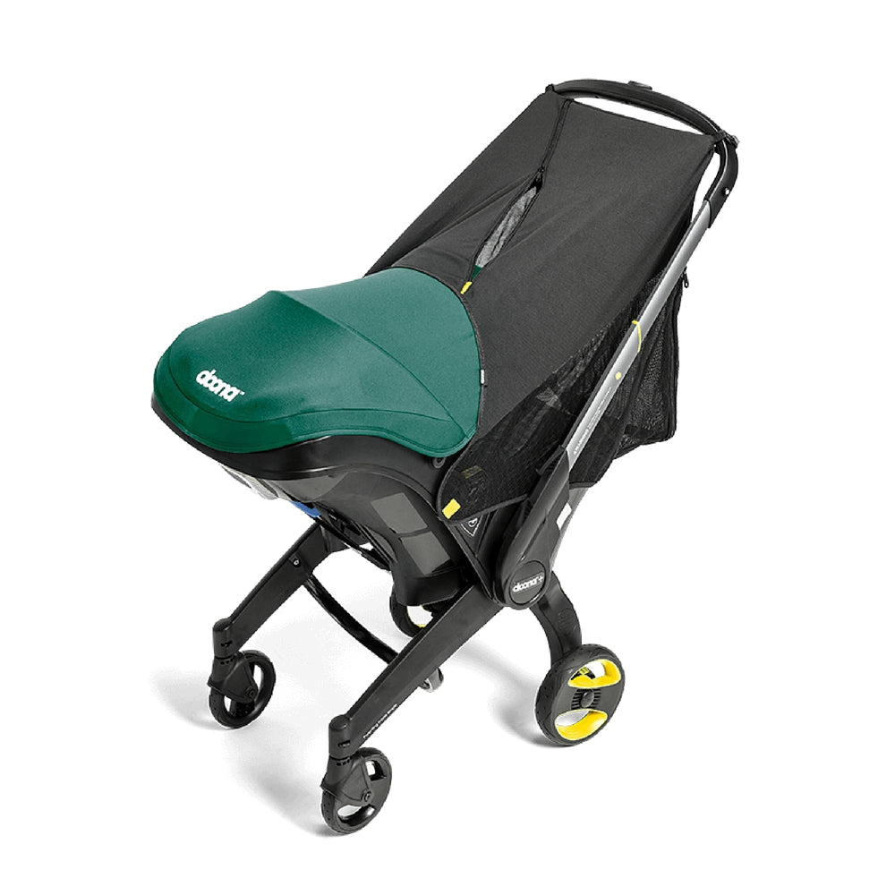 DOONA 360 Protection UPF50+ UV layer for outdoor protection on the go.