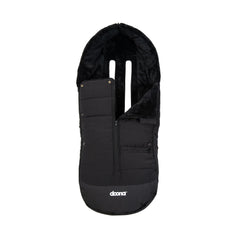 DOONA footmuff removable-lined-blanket for customizable warmth and easy washing.