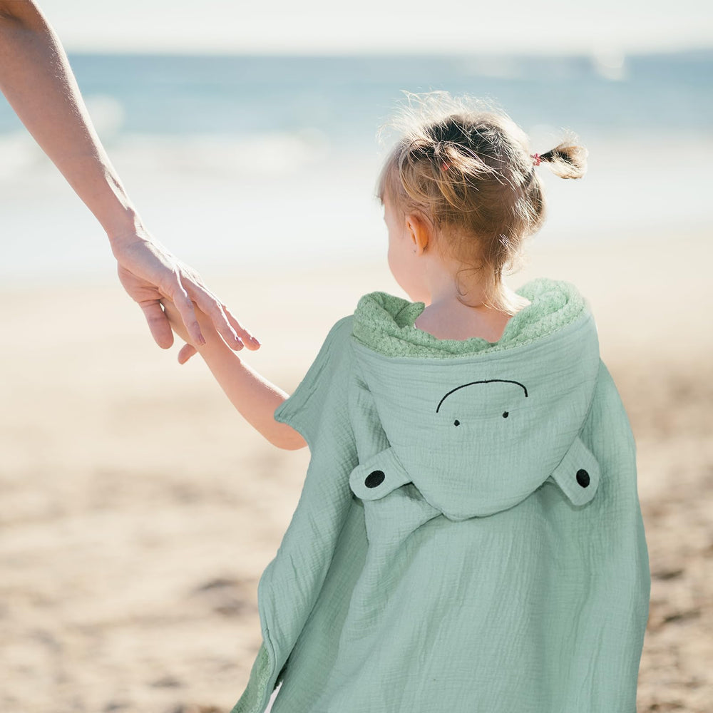 Dormlony soft absorbent towel supports quick post-bath drying.