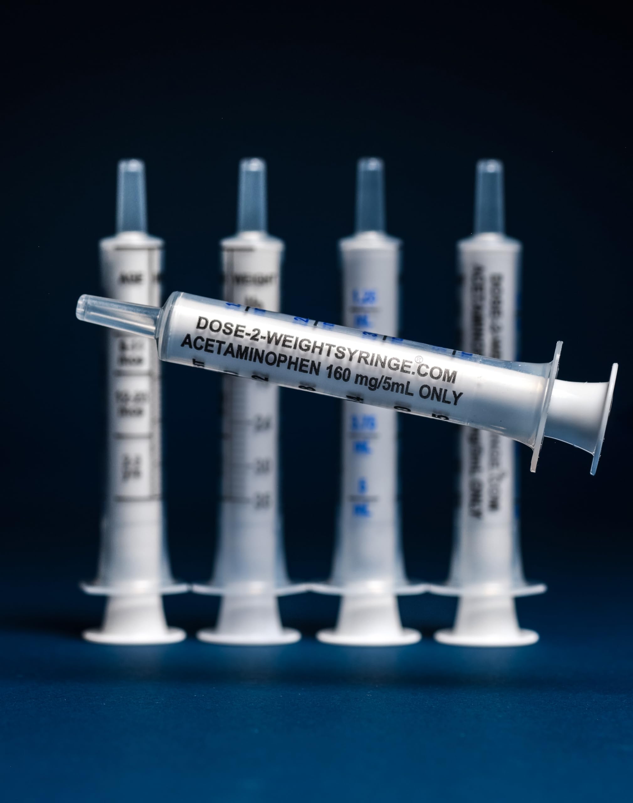 Dose-2-Weight Syringe displays clear volume marks for easy dosing.
