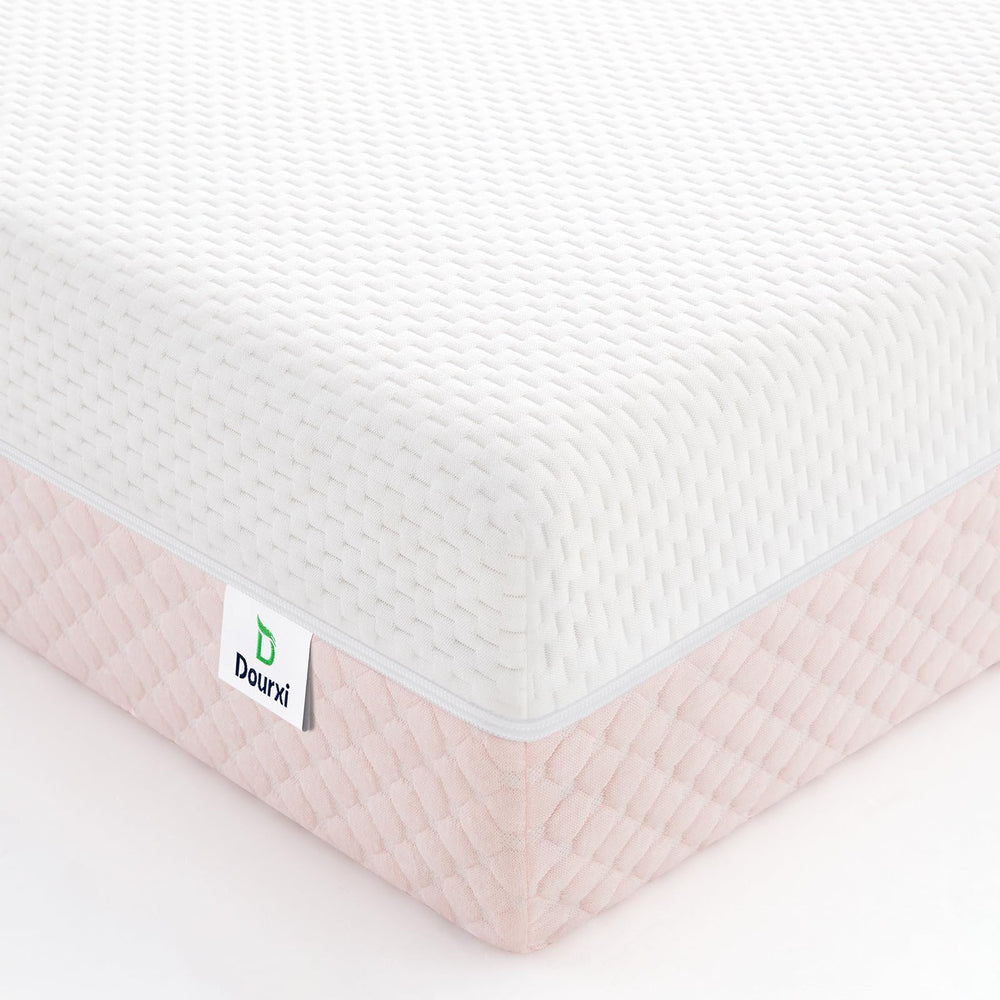Dourxi Crib Mattress dual-firmness top surface supports infants and comforts toddlers.