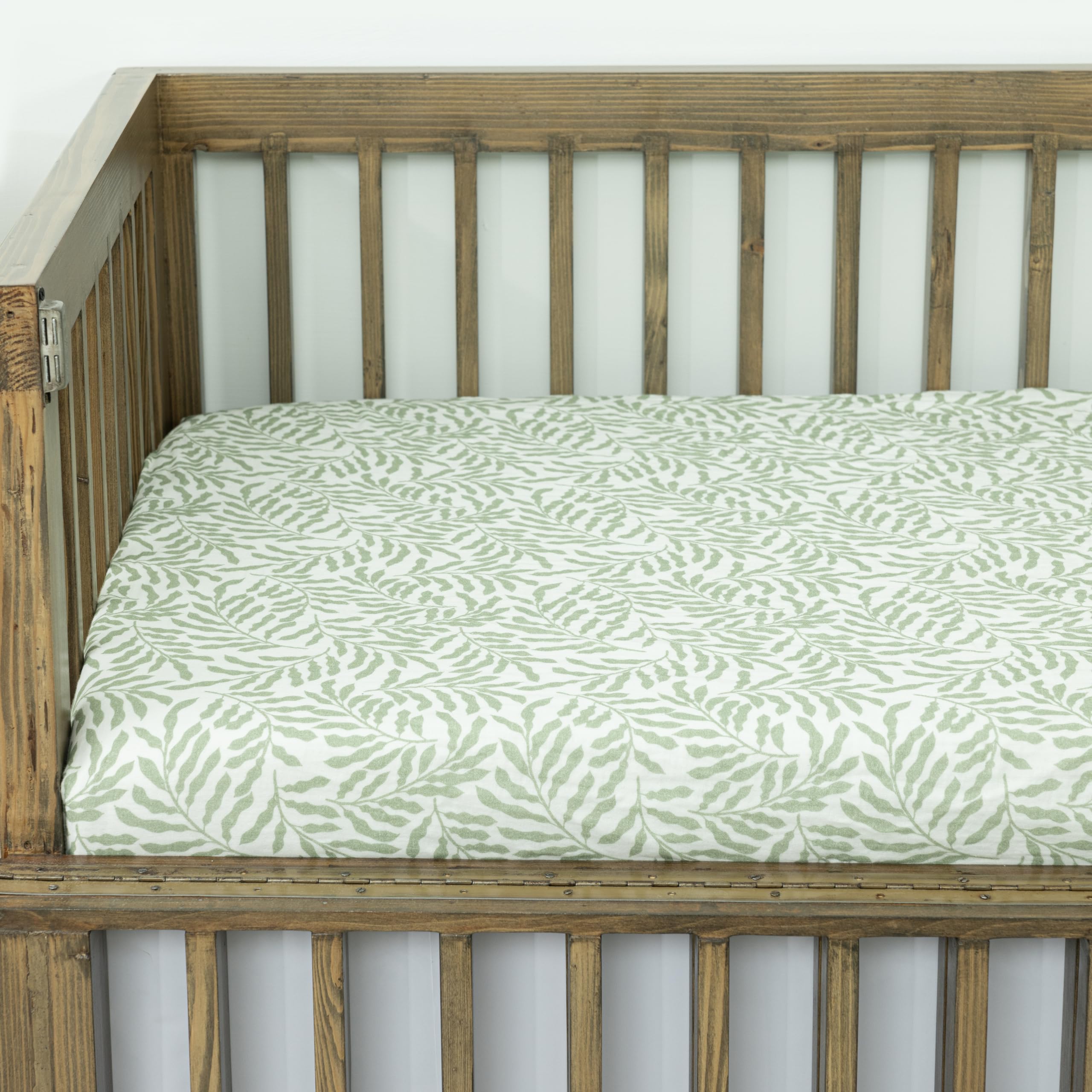 Dreamology standard 28x52x8 crib sheet ready for crib mattress