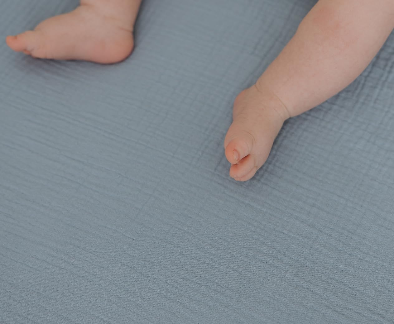 Dreamology crib sheets suit toddler beds with wrinkle-free, snug performance