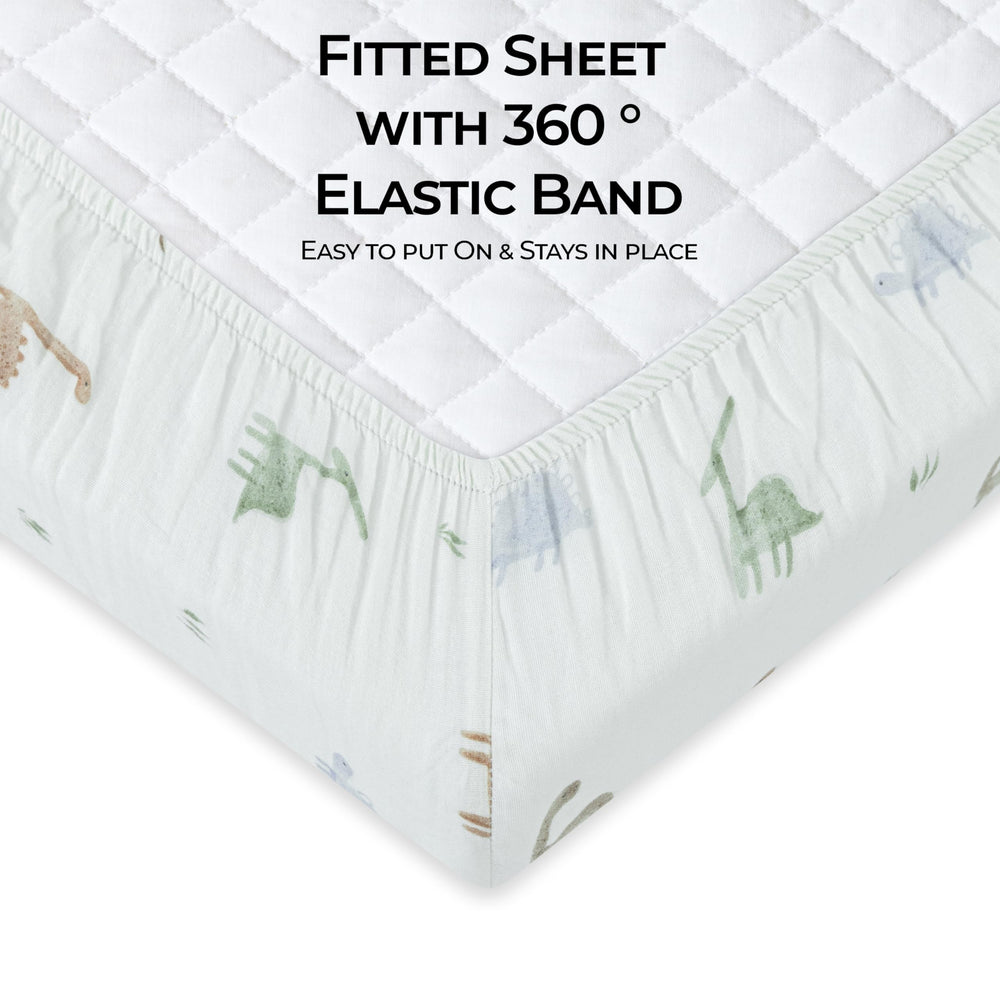 Dreamology soft-muslin texture highlights breathable fabric for everyday nursery use.