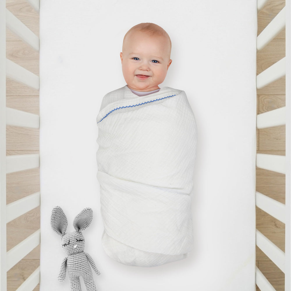Dreams of Hugs gender-neutral design suits any nursery theme.