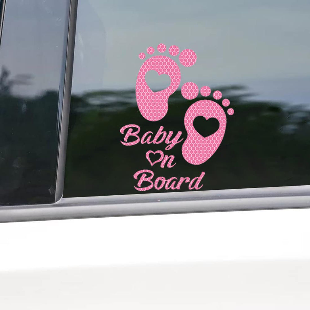 Dreothy footprint sign on rear bumper improves visibility for following drivers.