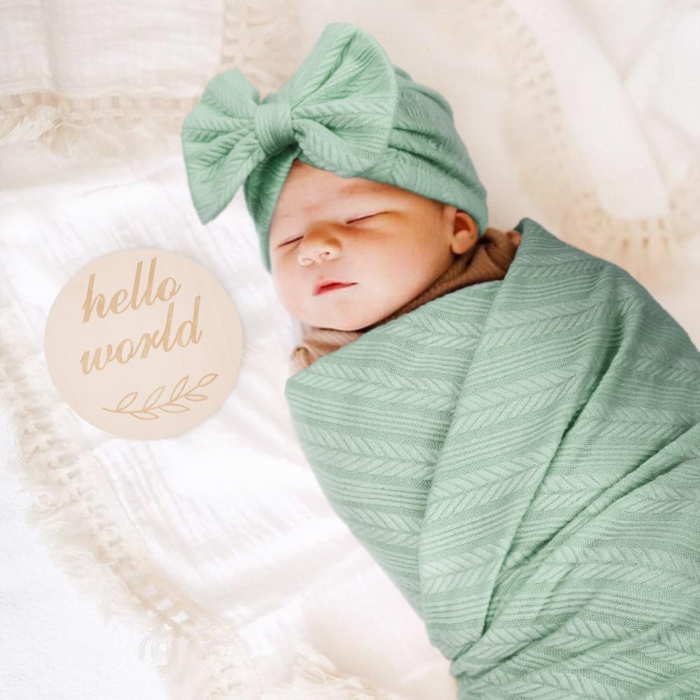 DRESHOW BQUBO multi-use blanket demonstrates versatility