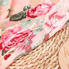 DRESHOW BQUBO photography idea showcasing floral blankets for newborn photos