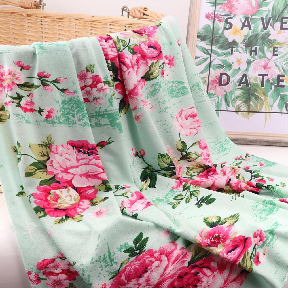 DRESHOW BQUBO set includes three blankets for versatile daily use.