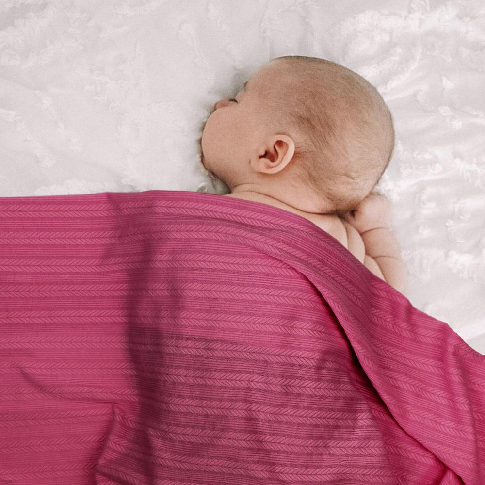 DRESHOW BQUBO soft fabric closeup highlighting plush texture and skin-friendly material.