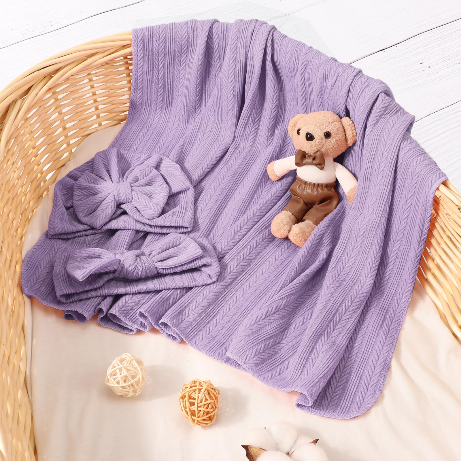 DRESHOW BQUBO textured-knit swaddle for comfortable, secure wrapping