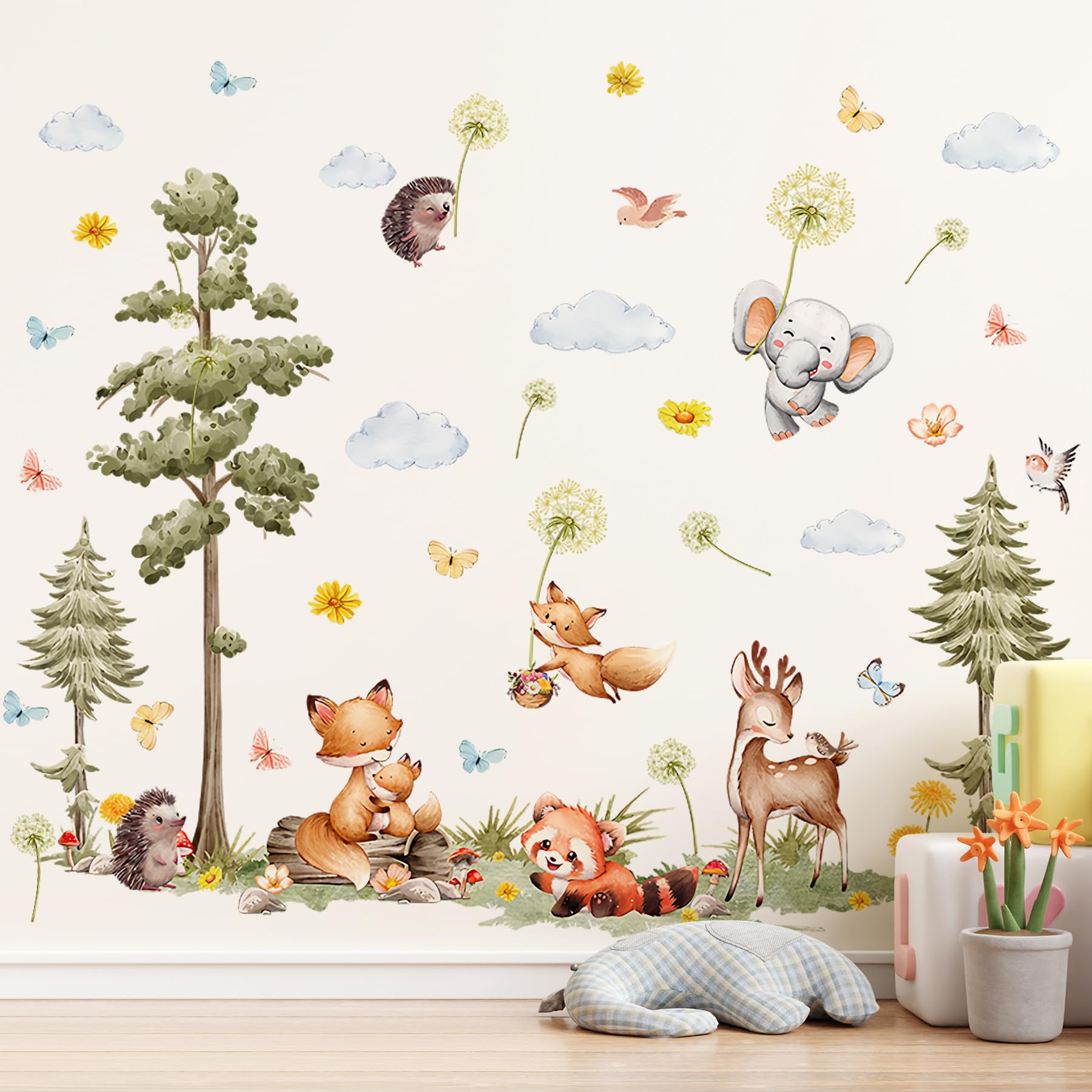 DTLIFEK woodland animals wall decal with a pine tree for cozy nursery decor.