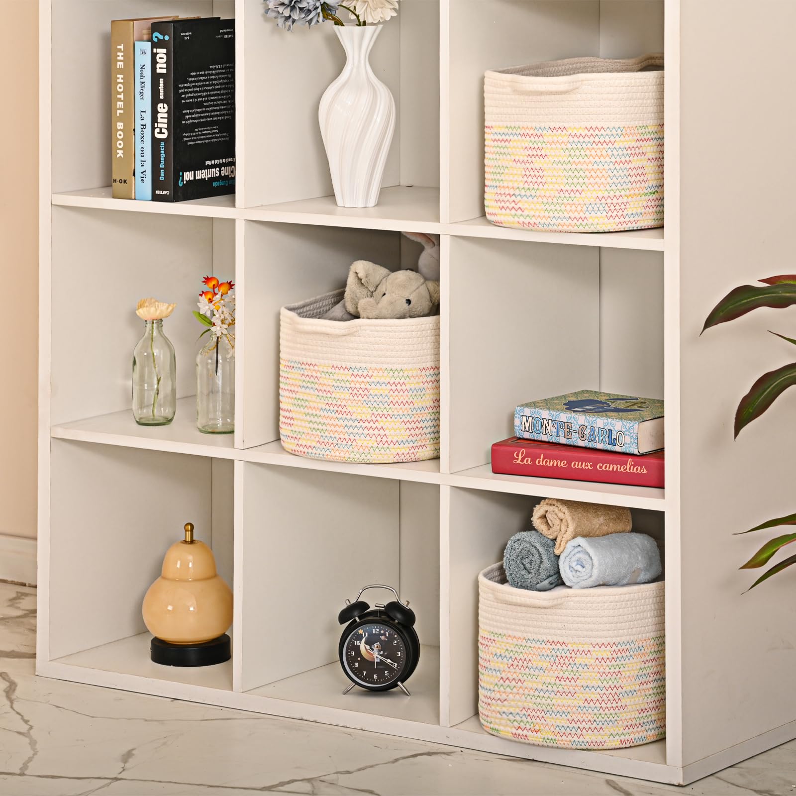 DUHEL collapsible basket, ideal for saving space when not in use