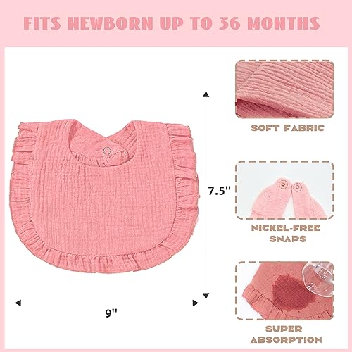 duludulu muslin bib absorbing drool to stay clean.