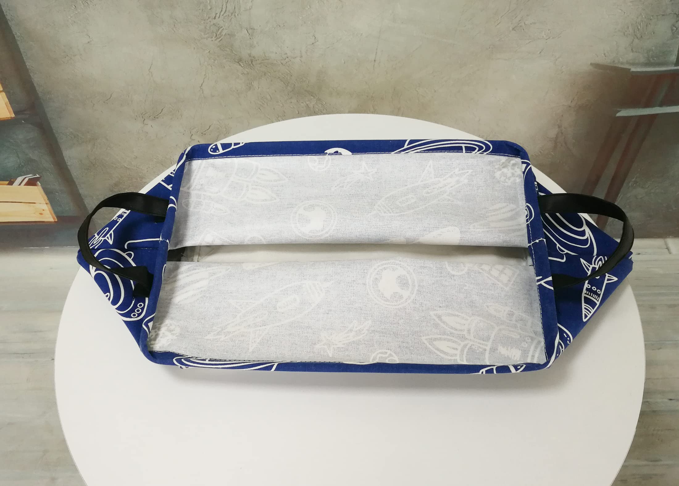DUYIY organizer bin for nursery toys and books.