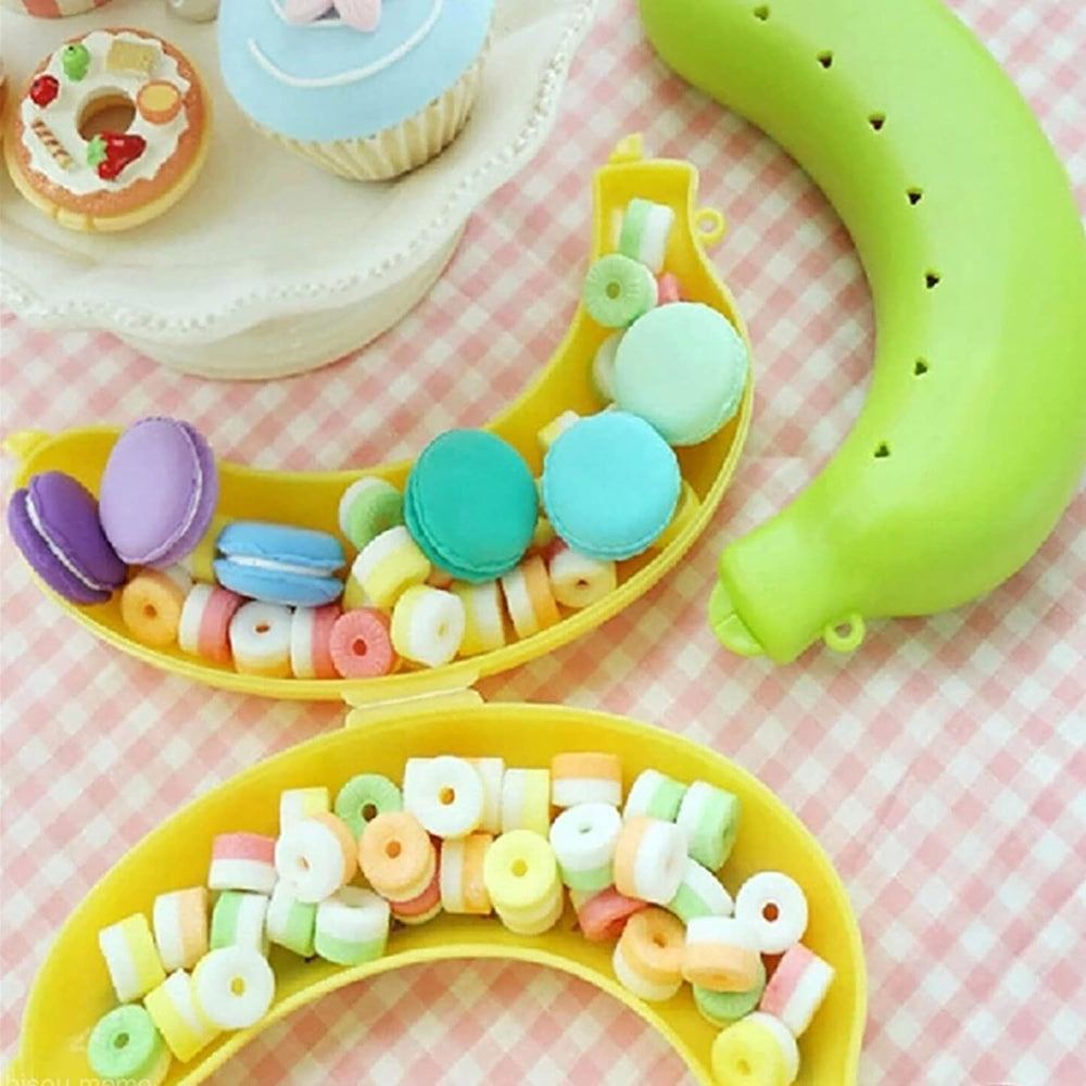 Dwuww yellow banana keeper ideal for school lunches and hikes.