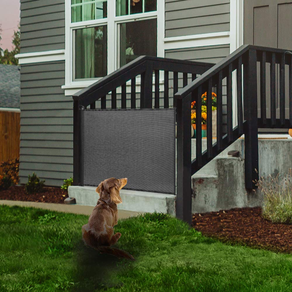 EasyBaby gate fully retracted, saving space in hallway or doorway