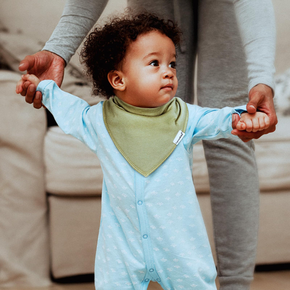 Egmao Baby Bandana Bib offers versatile use as feeding, burping, and spill helper.