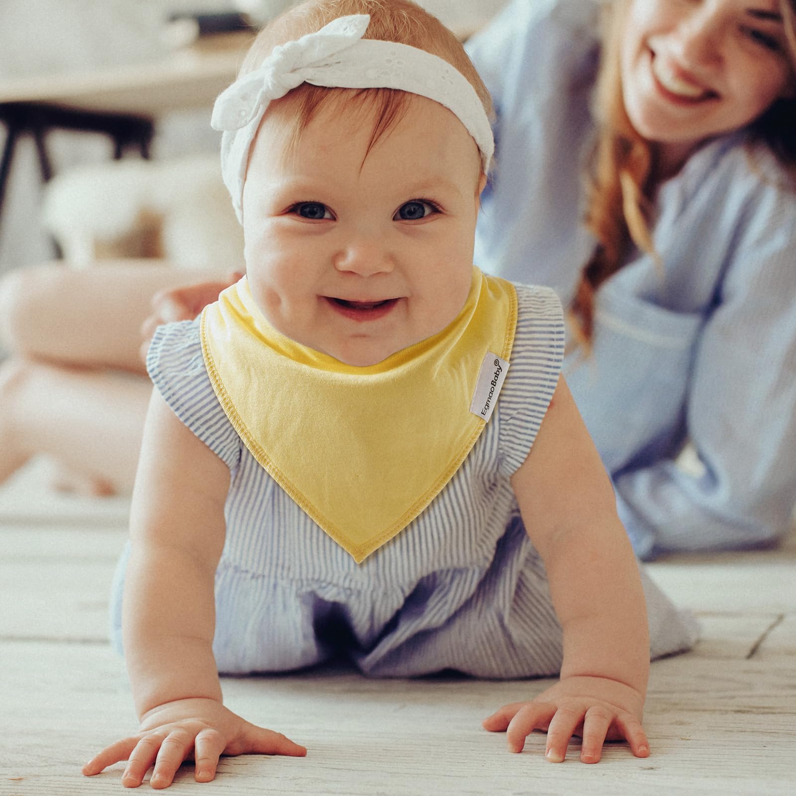 Egmao Baby Bandana Bib ideal for teething and drool from newborn to toddler.