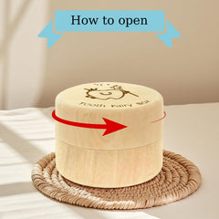 Eiohiuy transparent container keeps the lost tooth safe and dry.