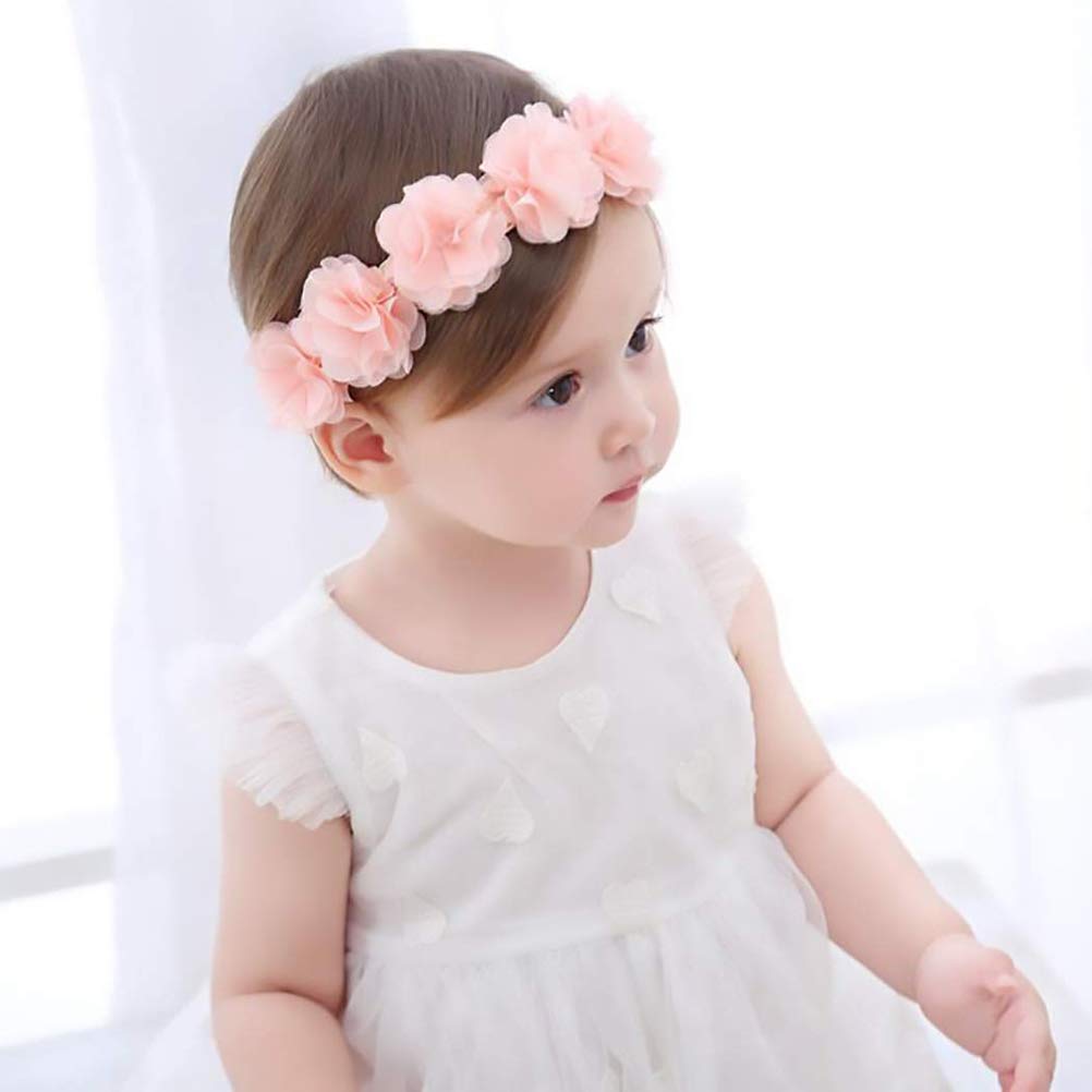 Ejoyous lace hairband offers soft comfort for newborn heads.