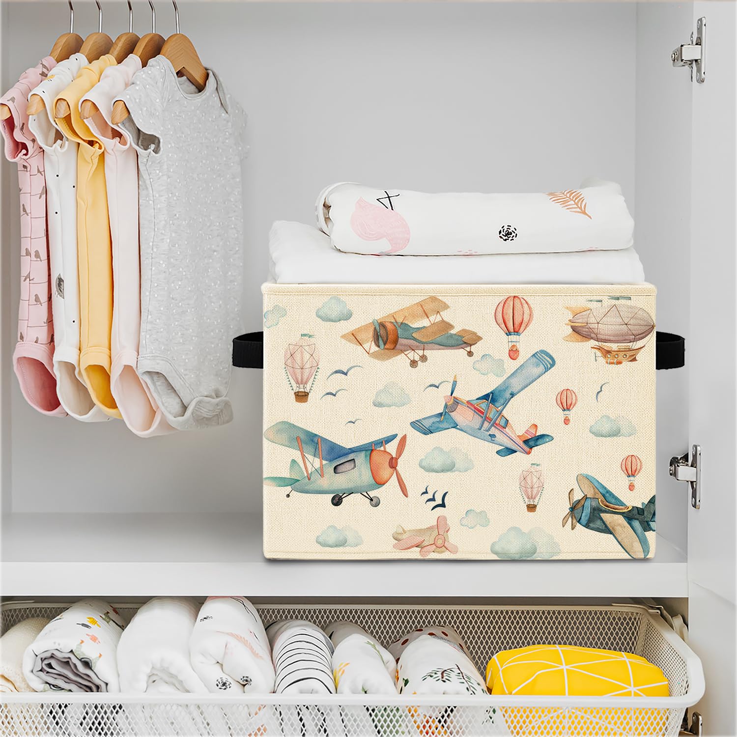 Elefeltclave Bin in a child's room with neatly organized toys