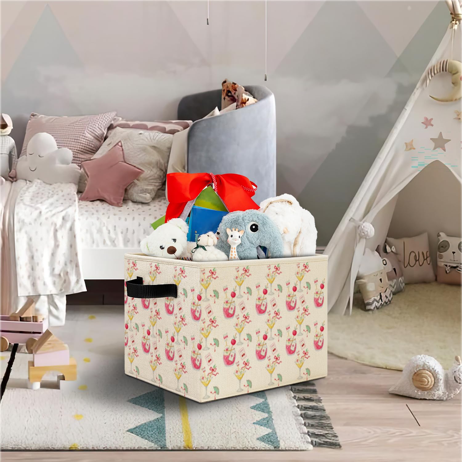 Elefeltclave collapsible storage bin, folded flat saves space when not in use.