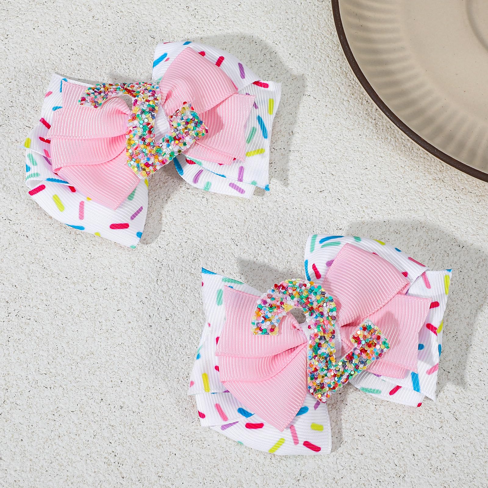 Elegaperma delicate craftsmanship withstands playful birthday moments.