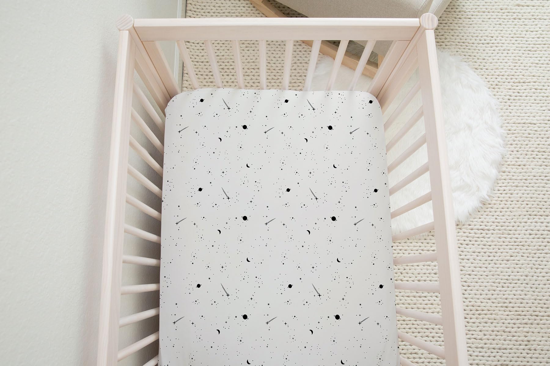 Ely’s & Co. easy-care crib sheets withstand frequent wash cycles.
