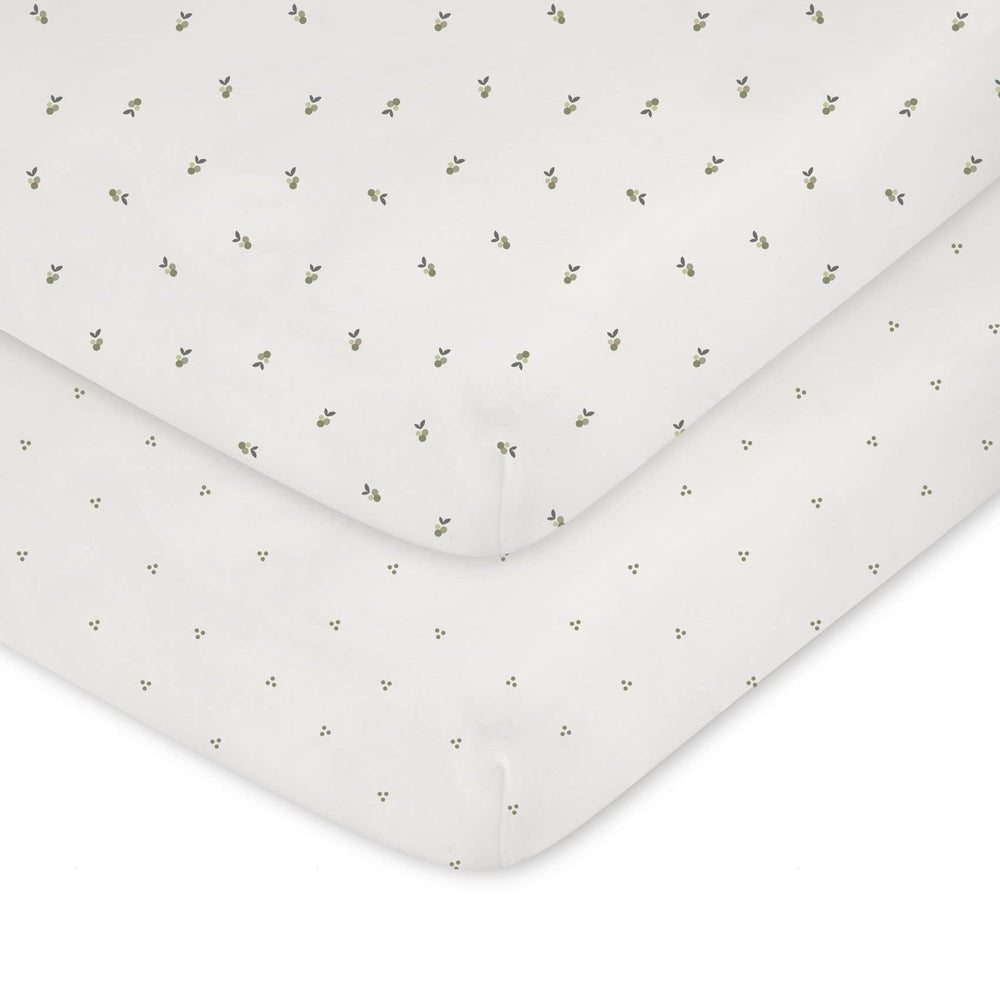 Ely's & Co easy-care sheet is machine washable and dryer safe.