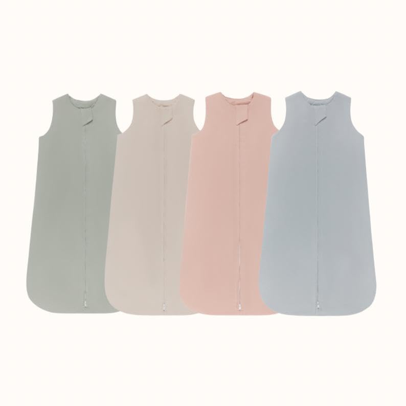 Machine-washable, soft fabric keeps the sleepsack easy to care for.