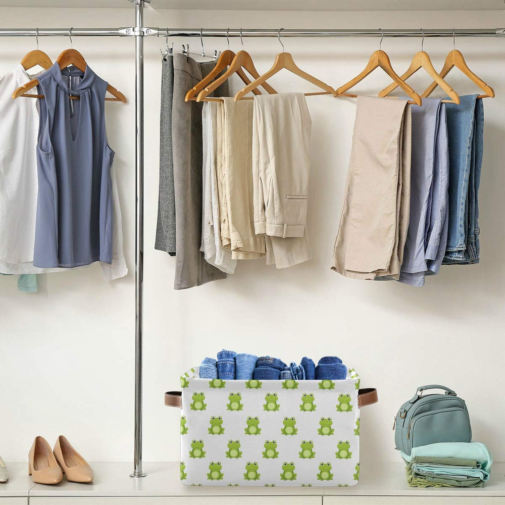 Emelivor stand-up design keeps contents visible and accessible.