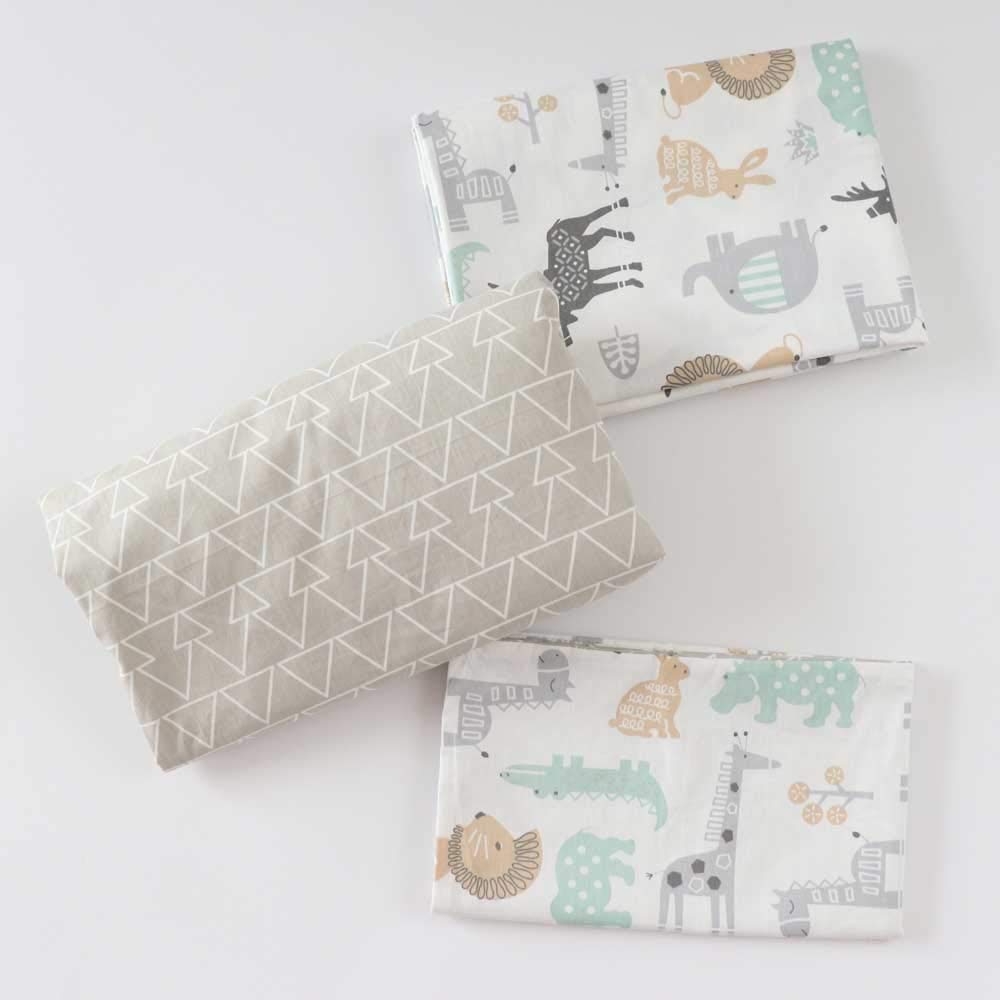 Emenpy khaki animals pattern sheet pairs with neutral nursery themes