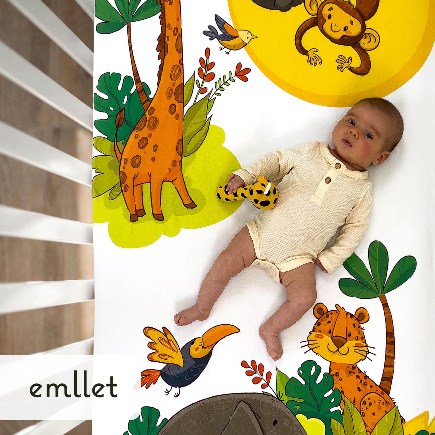 Emllet Safari Friends sheet is machine washable for busy parents.