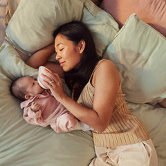 Emulait Anatomy bottle nipple simulation mirrors breastfeeding feel for comfortable feeding.