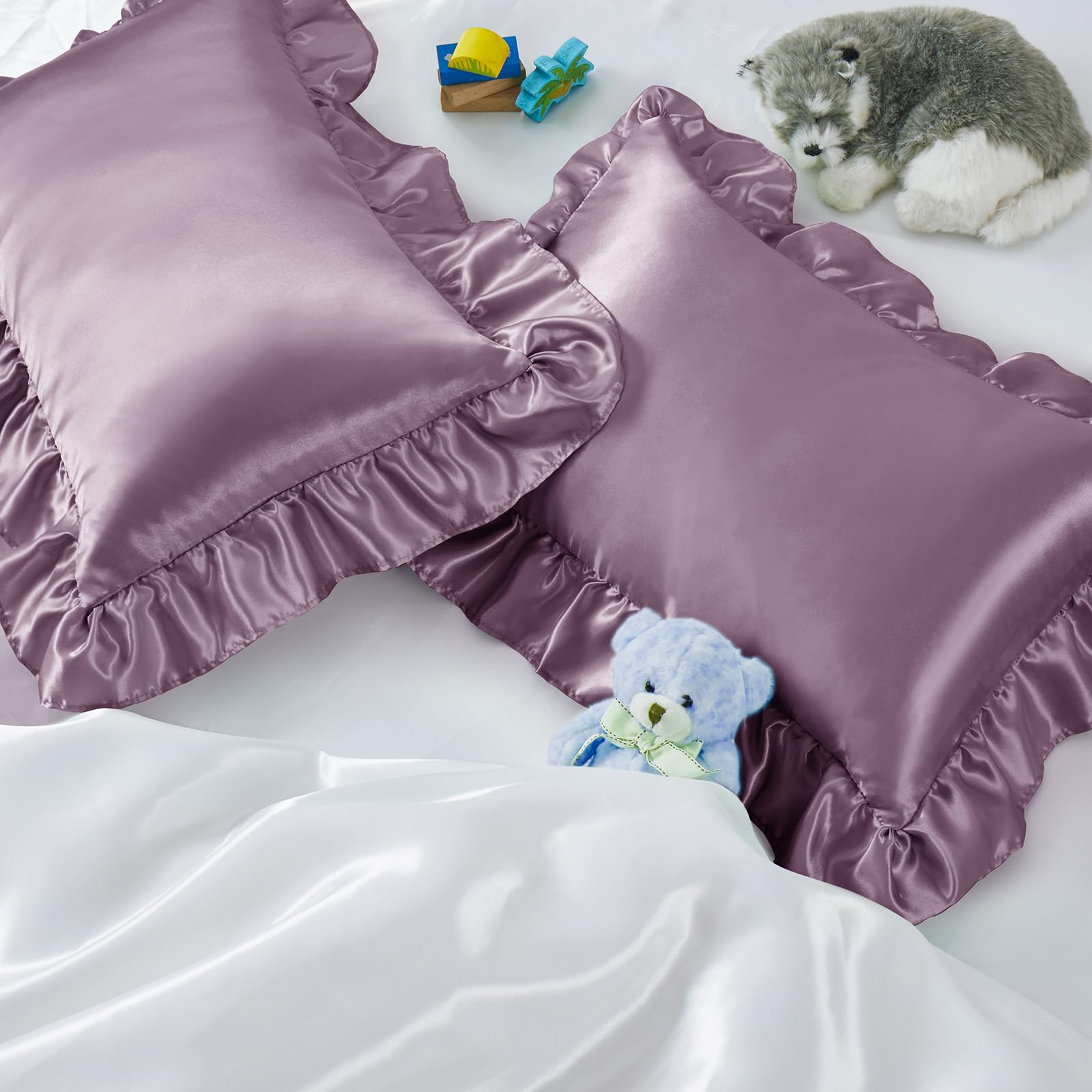 Entisn Ruffle Satin Toddler Pillowcase Lavender, front view, silky texture for gentle skin and hair.