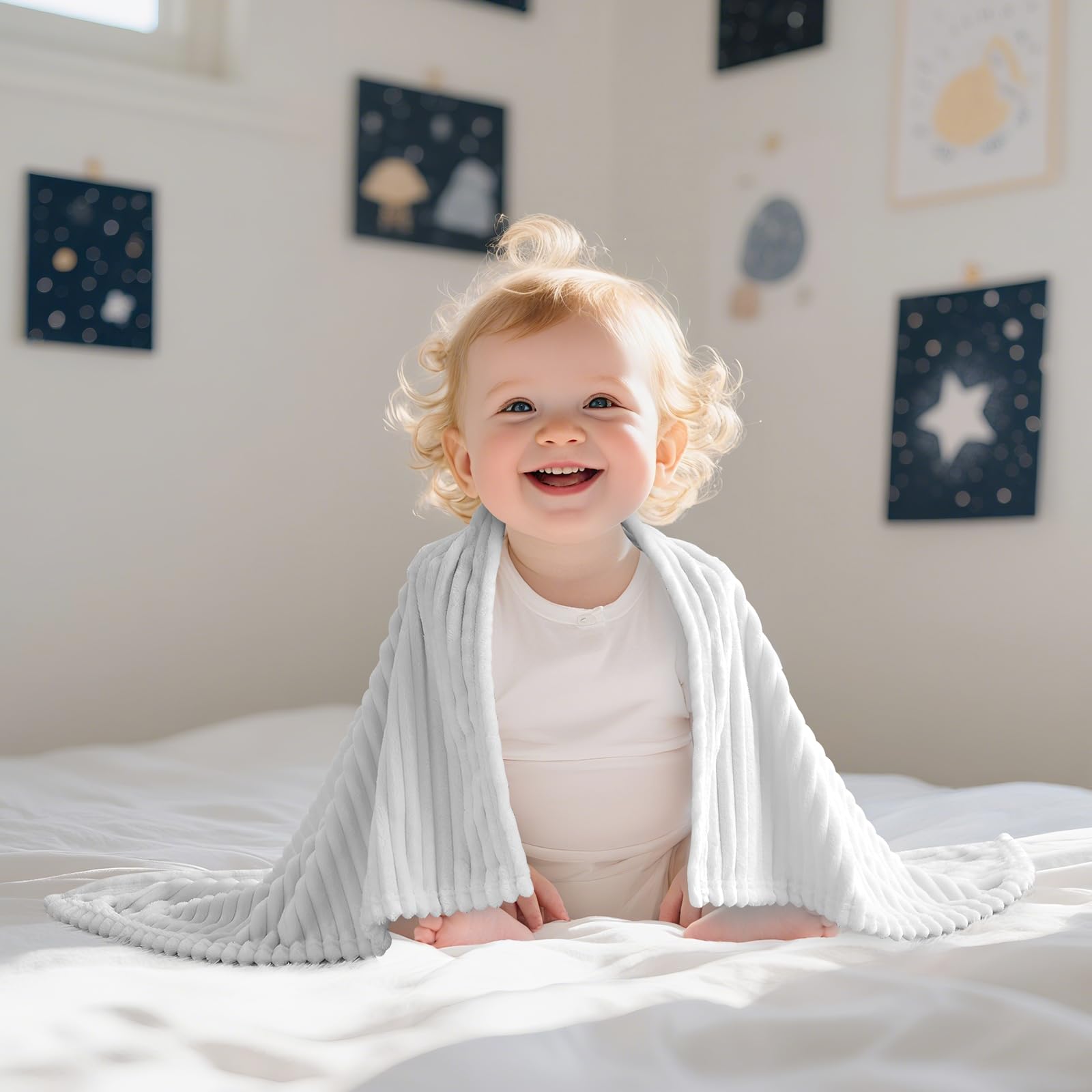 Eonkasp easy-care blanket is machine washable and quick-drying