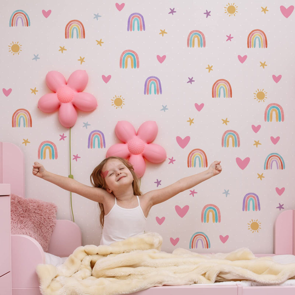 Epakh kids' bedroom decor display demonstrates easy, quick decorating ideas.
