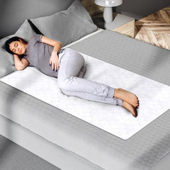 Epica bed pads pack shot showing washable waterproof 34x52 design for home use.