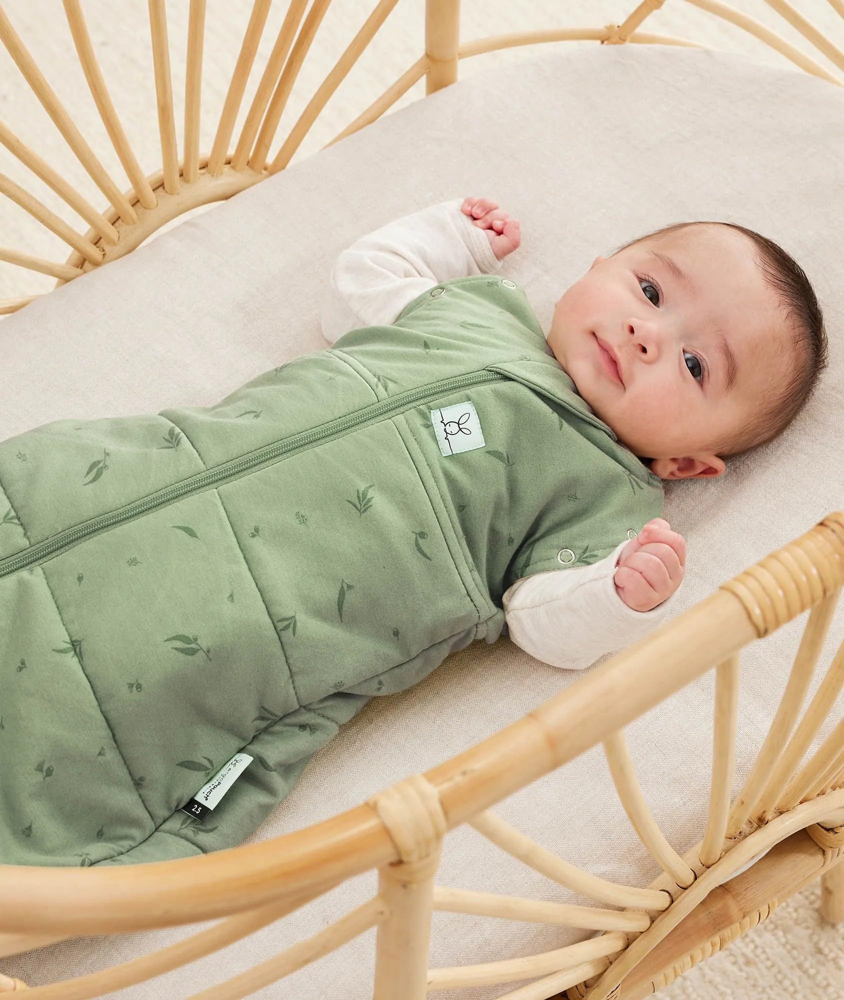 ergoPouch Cocoon Swaddle Sack Willow two-way zipper for quick diaper changes